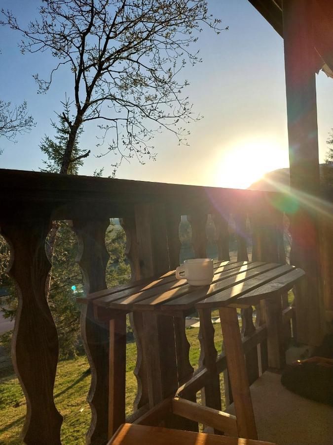 Apartment Super 5/6 Pers. Vue Sur Les Monts Du Cantal Besse-et-Saint-Anastaise